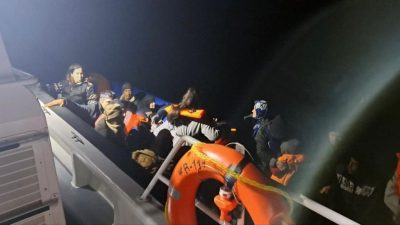 Çanakkale’nin Ayvacık ve Ezine ilçesi açıklarında 5 ayrı noktada hareket