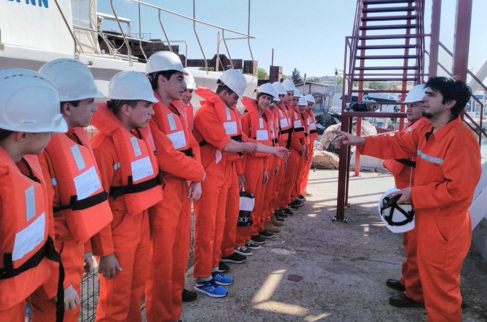 Ayvalık’ta, Milli Eğitim Bakanlığı bünyesindeki Pakmaya Kenan Kaptan Mesleki ve