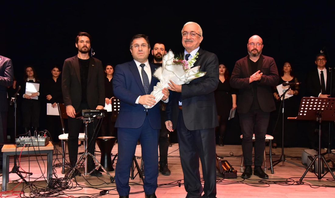 BAÜN’den “Türküler Sevdamız” Konseri BAÜN Türk Halk Müziği Korosu, sevilen türküleri seslendirdi. Balıkesir Üniversitesi