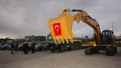 Balıkesir Orman Bölge Müdürlüğü araç filosuna kattığı 9 yeni araç