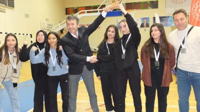 Burhaniye’de, Balıkesir Valiliği, Balıkesir Büyükşehir Belediyesi, Gençlik ve Spor İlçe