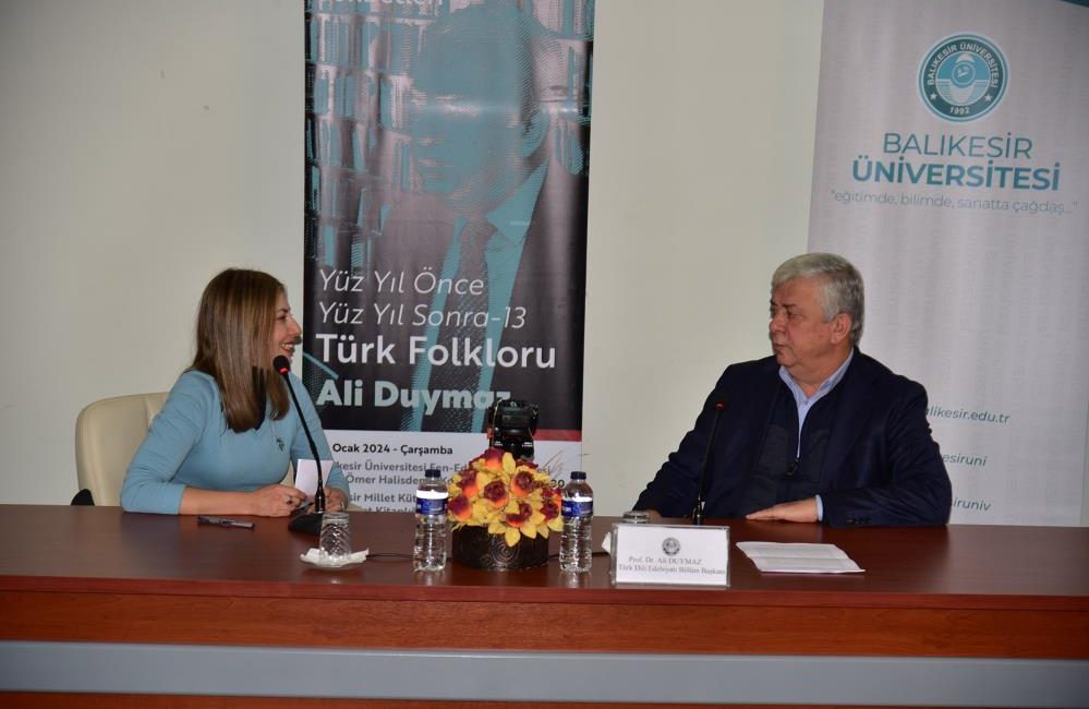 Balıkesir’de Türk Folkloru Söyleşisi gerçekleştirildi Balıkesir’de BAÜN ve Edip Uğur Kültür Gençlik ve Aktivite Merkezinde