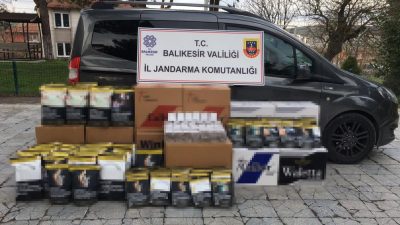 Bigadiç’te jandarma ekipleri bir araçta yaptıkları aramada 50 kilogram kıyılmış