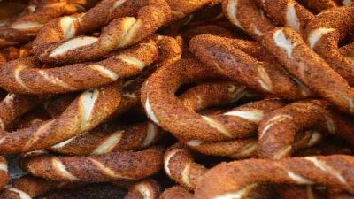 Balıkesir’de 100 gramı 10 TL’den satılan simidin fiyatı 12,5 TL