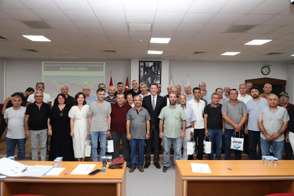 Bandırma Belediyesi 24 milyon lira kıdem tazminatı ödedi Bandırma Belediye Başkanı Tolga Tosun, EYT’den emekli olan çalışanlarının kıdem