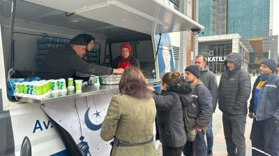 Bandırma Belediyesi, Regaip Kandili dolayısıyla Bandırma’da hayır gerçekleştirdi.Üç ayların habercisi