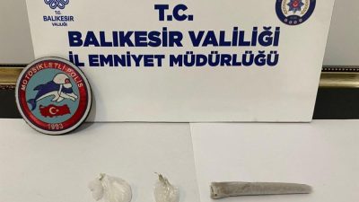 Bandırma’da Emniyet Müdürlüğüne bağlı motorize ekipleri, durumundan şüphelendiği 3 şahsın