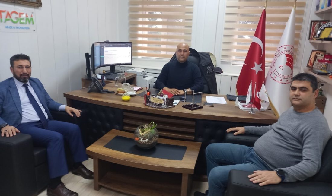 Bandırma Müftüsü’nden Koyunculuk Araştırma Enstitüsü’ne ziyaret Bandırma İlçe Müftüsü Dr. Abdulhamid Pehlivan, Bandırma Koyunculuk Araştırma Enstitüsü