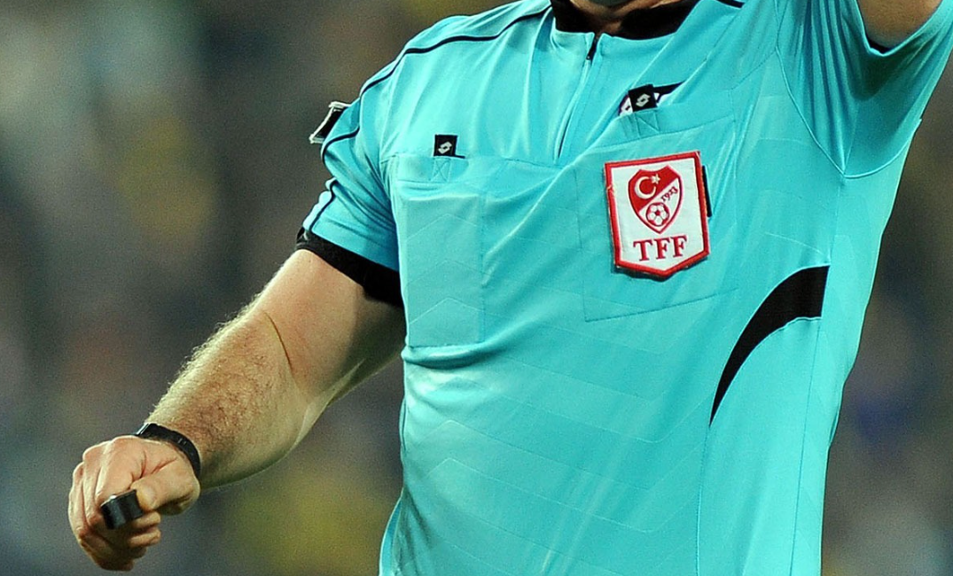 Bandırmaspor- Giresunspor maçının hakemi belli oldu 28 Ocak’ta Bandırma’da oynanacak Teksüt Bandırmaspor- Bitexen Giresunspor maçında görev