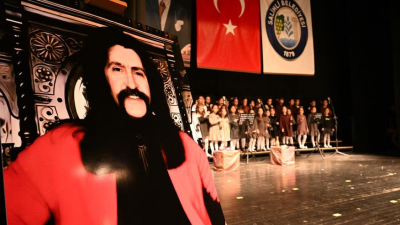 Manisa’nın Salihli ilçesinde yediden yetmişe herkesin şarkılarını severek dinlediği devlet