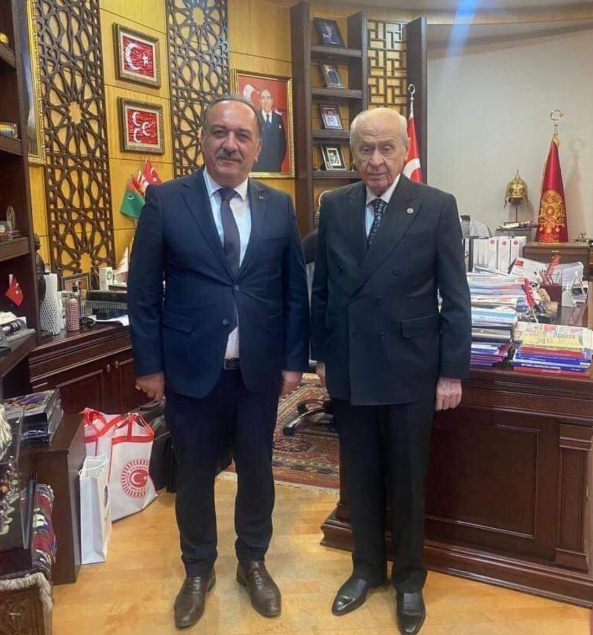 Başkan Bozkurt, Devlet Bahçeli’nin doğum gününü kutladı Milliyetçi Hareket Partisi (MHP) Bandırma İlçe Başkanı Bekir Bozkurt, MHP
