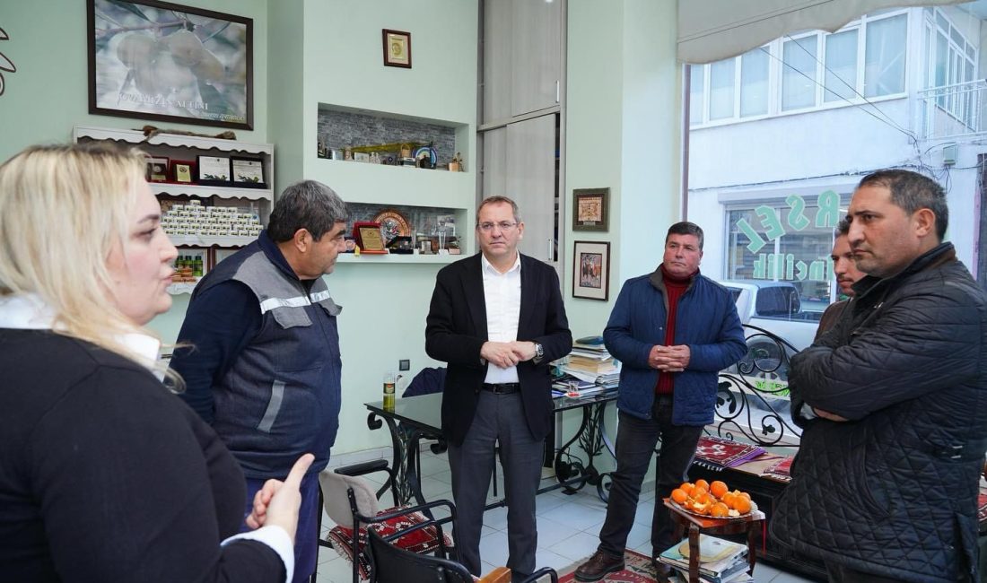 Başkan Ergin, halkın isteklerini dinledi Altınova’da sahaya inen Ayvalık Belediye Başkanı, vatandaşlarla bir araya gelerek