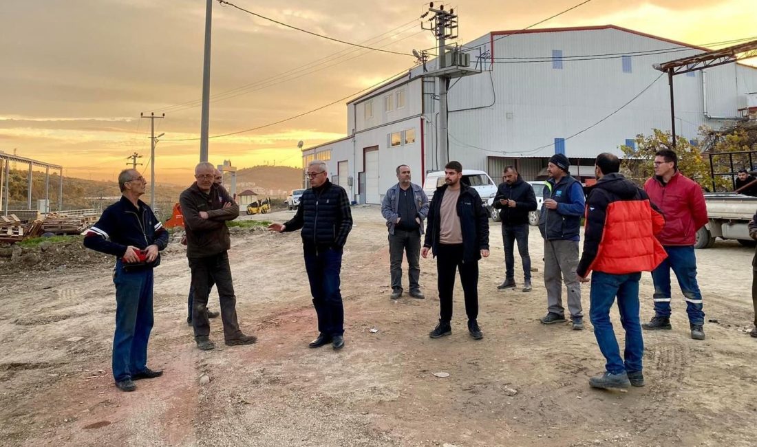 Erdek Belediye Başkanı, Küçük Sanayi Sitesi’nde altyapı çalışmaları nedeniyle yollarda
