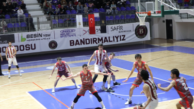 TB2L’nin 10’uncu haftasında Gemlik Basketbol ile mücadele eden Bordo BK
