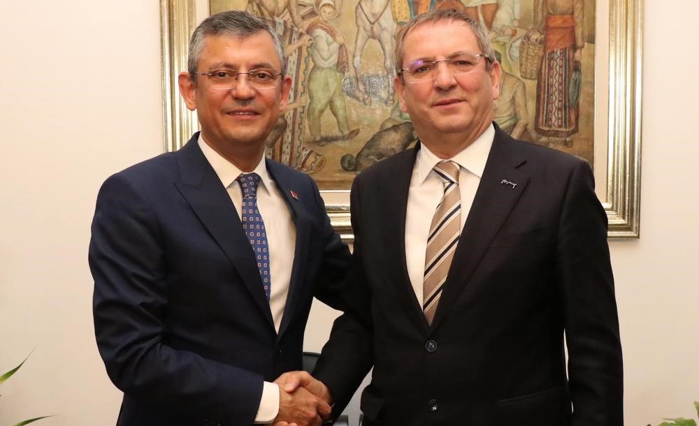 CHP Ayvalık’ta yeniden “Mesut Ergin” dedi 31 Mart’ta yapılacak olan yerel seçimler öncesinde Cumhuriyet Halk Partisi
