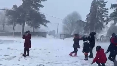 Çanakkale genelinde yaşanan kar yağışı ve olumsuz hava şartları sebebiyle,