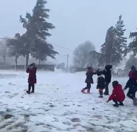 Çanakkale genelinde yaşanan kar yağışı ve olumsuz hava şartları sebebiyle,