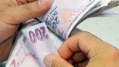 Resmi Gazete’de yayınlanan yönetmelik ile birlikte memurlara ödenecek yemek ücretleri