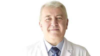 Merhamet duygusunun azalması konusunda bilgiler veren Psikiyatri Uzmanı Dr. Cengiz