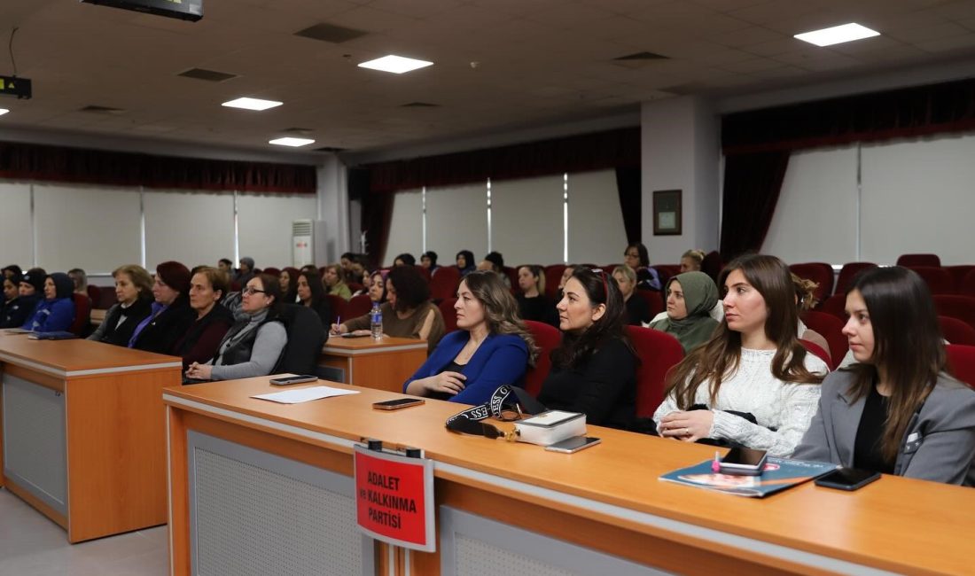 Bandırma Belediyesi “Serviks Kanseri Farkındalık Haftası”nda, kadın personellere yönelik eğitim