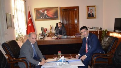 Mikroklima özelliği ile birçok ürünün yetişebildiği Edremit ilçesinde jeotermal kaynaklı