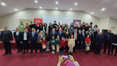 Edremit’te öğrencilerin dili iyi kullanmasını ve düşünce dünyasını geliştirmesini amaçlayan