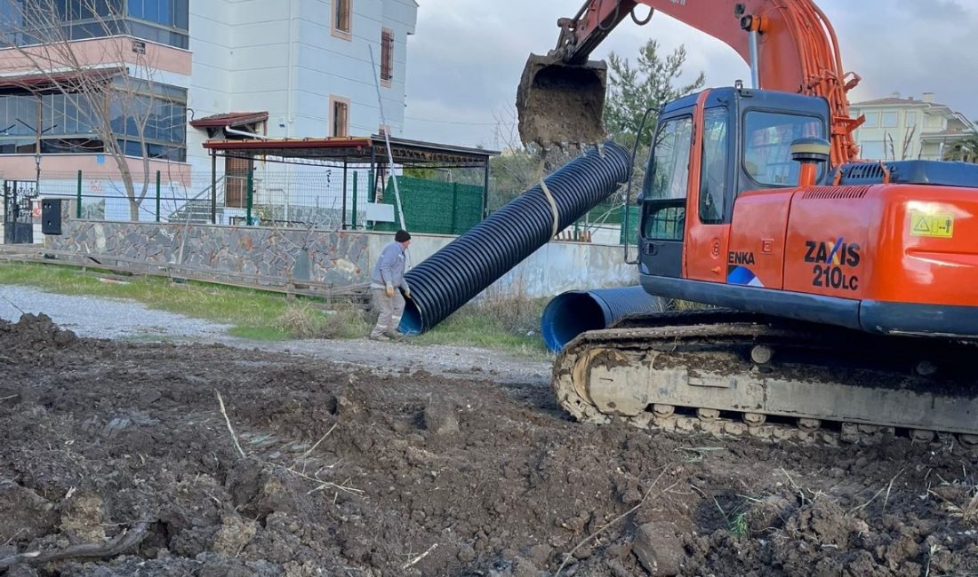 Edremit’te su baskınlarına karşı önlem Edremit Belediyesi tarafından yürütülen alt yapı çalışmaları hız kesmeden devam