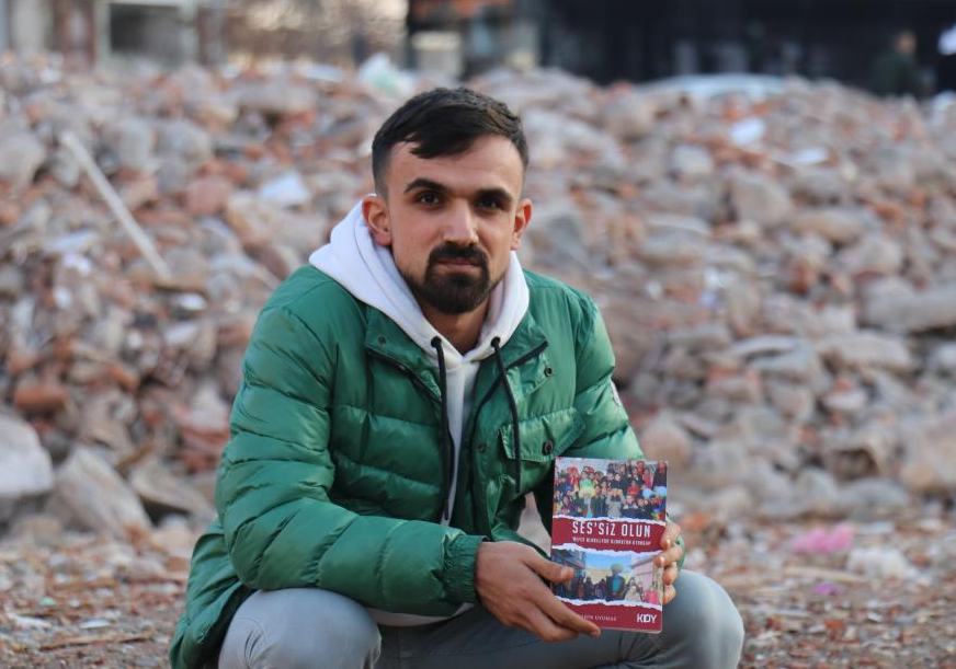 Asrın felaketinde Malatya’da evleri yıkılan ve enkazda kaldıktan sonra kurtarılan