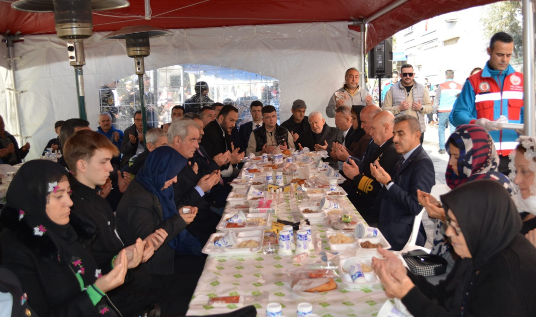 Erdekli şehit için mevlid programı düzenlendi Erdek Kaymakamı Atakan Atasoy, Erdekli Şehit Asb.Kd Çvş.Bahadır Canbulat için