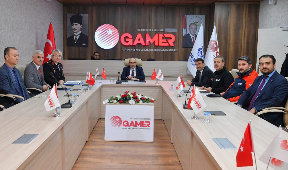 GAMER’de Balıkesir güvenliğini değerlendirildi Balıkesir Valisi İsmail Ustoğlu, Güvenlik ve Acil Durumlar Koordinasyon Merkezi’nde