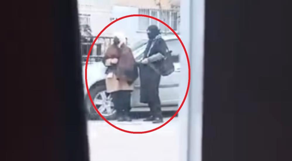 Bursa’da yankesicilik yapan 75 suç kaydı olan kadın şüpheli, güven