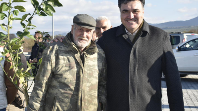 Havran’da gerçekleştirilen Hayvancılığı ve Meyveciliğin Desteklenmesi Projesi ile birlikte bir