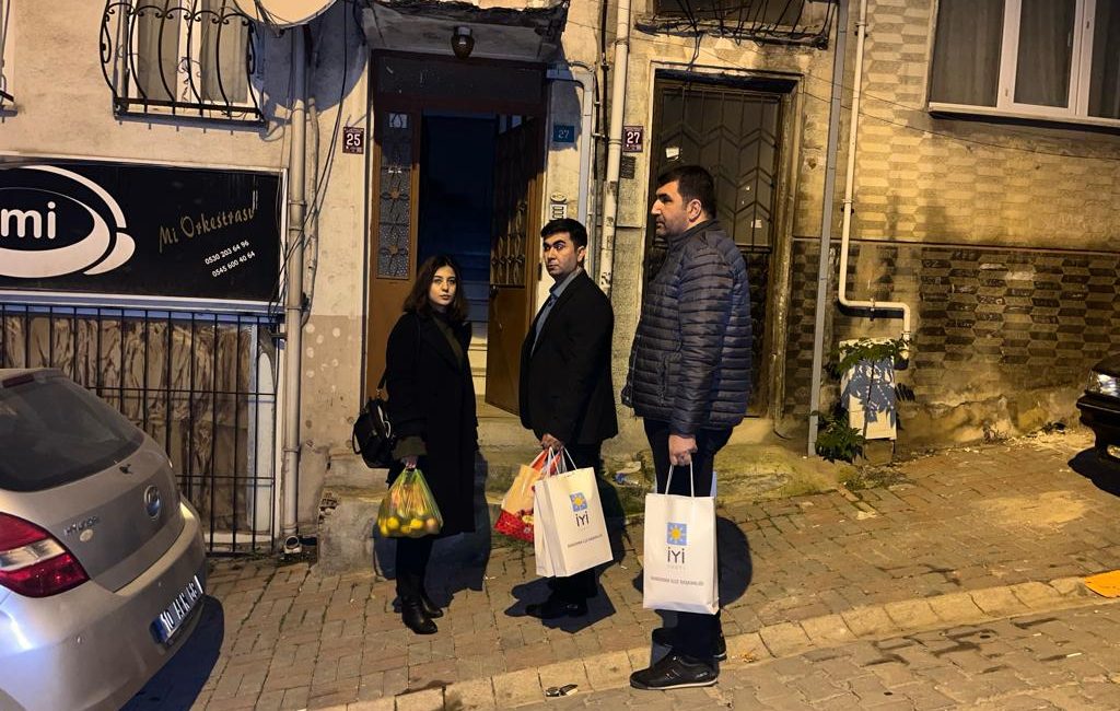İYİ Parti Bandırma İlçe Teşkilatı, yeni yılın ilk saatlerini dar