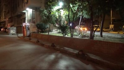 &nbsp;İzmir’in Karabağlar ilçesinde çıkan kavgada bir kişinin göğsünden bıçaklanarak hayatını