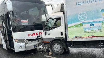  Başakşehir’de yağışlı hava nedeniyle aralarında Türk Hava Yolları’na ait personelleri