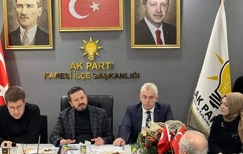 Karesi İlçe Teşkilatı Başkan Uysal için mevlit okutacak AK Parti Karesi İlçe Teşkilatı, 4 Ocak Perşembe günü kalp