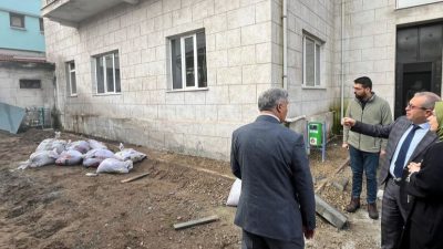 Sındırgı Kaymakamı, Halk Eğitim Merkezi (HEM)’i ziyaret ederek çalışmaları yerinde
