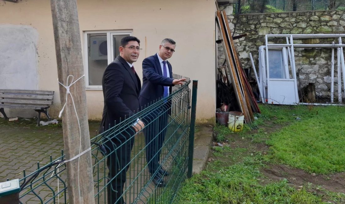 Müdür Alkan, Bigadiç’te çalışmaları inceledi Balıkesir İl Tarım ve Orman Müdürü Erkan Alkan, Bigadiç’e ziyaret