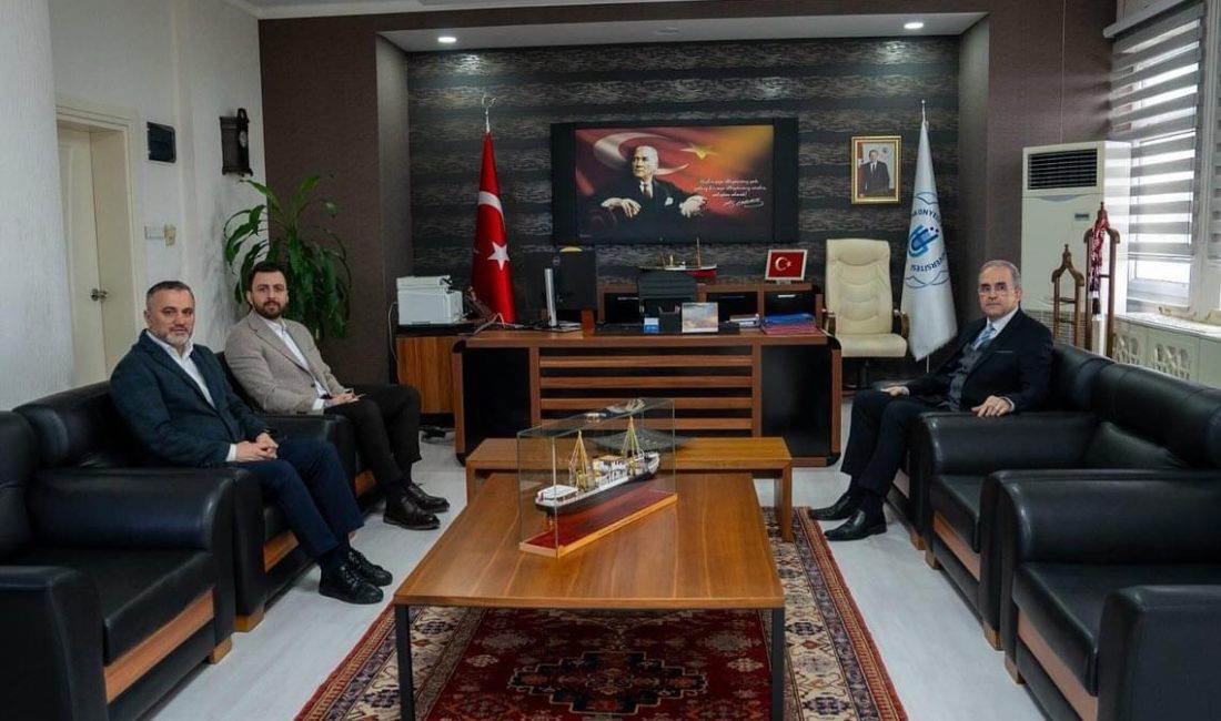 Öztaylan ve Doğan’dan yeni rektöre ziyaret Balıkesir Milletvekili ve AK Parti (AKP) Bandırma İlçe Başkanı BANÜ’nün