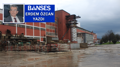 RAKAMLAR BAŞ DÖNDÜRÜYOR Erdem ÖZCAN 1952 yılında kalkınan Türkiye’nin mimarları,