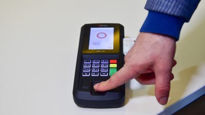 Kamu ve özel kurumlarda sahte kimlikle yapılan işlemler, doğrulama cihazları