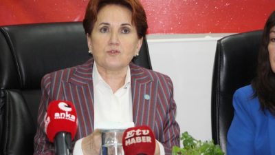 Partisinin Manisa İl Başkanlığında açıklamalarda bulunan İYİ Parti Genel Başkanı