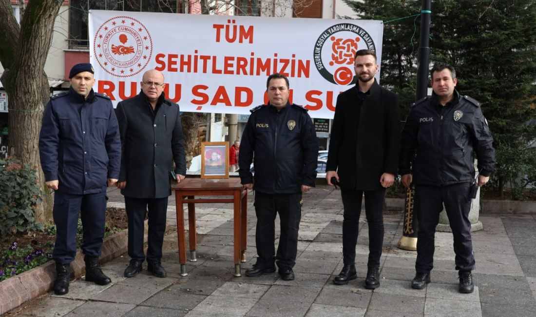 Susurluk’ta dualar şehitler için edildi Susurluk Kaymakamlığı ve Susurluk Sosyal Yardımlaşma ve Dayanışma Vakfı tarafından