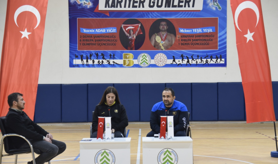 Türk güreş tarihinin efsaneleri Dursunbey’de Türk güreş tarihine isimlerini altın harflerle yazan Dünya Şampiyonu Yasemin
