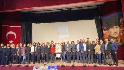 Bandırma’da, düzenlenen programda Araştırmacı Gazeteci Uğur Mumcu, Diyarbakır’da 23 yıl