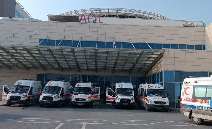Mersin Şehir Eğitim ve Araştırma Hastanesi Acil Tıp Uzmanı Dr.