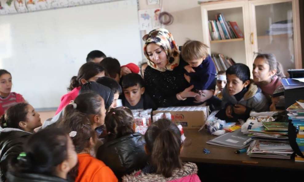 Köy Çocukları Okusun Sosyal Yardımlaşma ve Dayanışma Derneği, yardım elini
