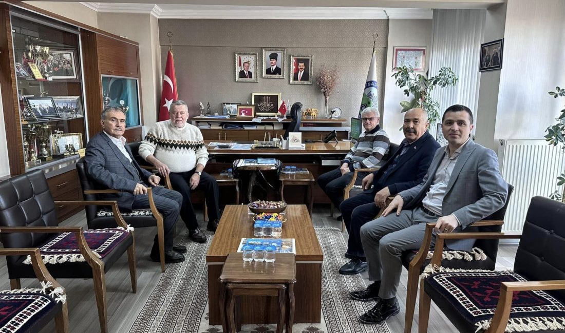 Bigadiç Belediye Başkanı makamında Yargıtay Onursal Birinci Başkanı, Yargıtay Yayın