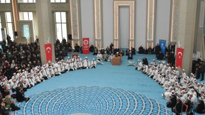 Balıkesir Büyükşehir Belediye Başkanı Yücel Yılmaz, Karesi İlçe Müftülüğü’ne bağlı