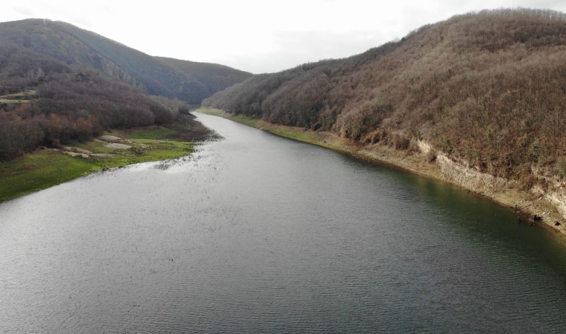 Kurak bir dönemin ardından son yağışlarla megakentin su ihtiyacını karşılayan Kazandere ve Papuçdere barajları